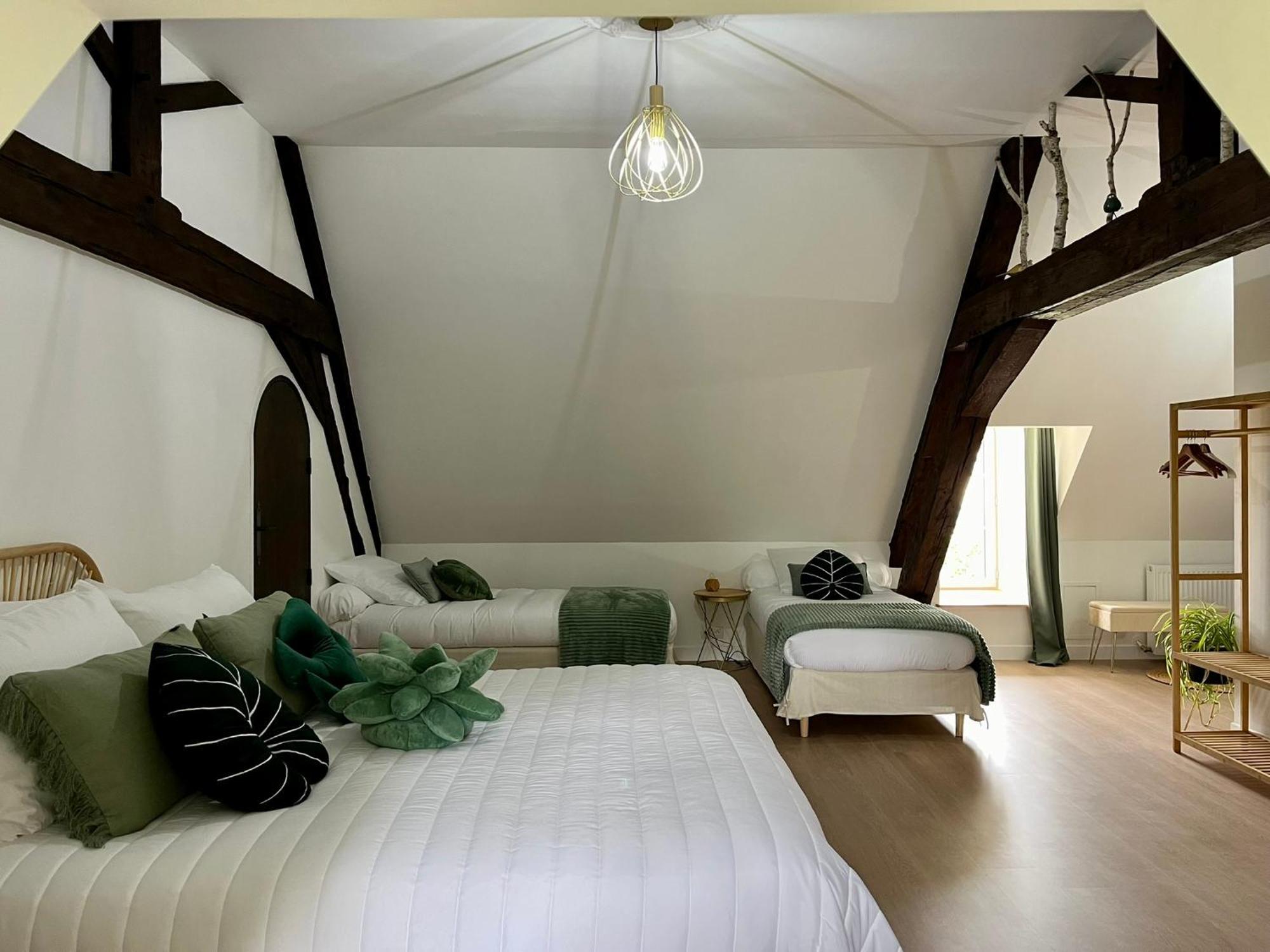Bed and Breakfast O2 Tours Ourouer-les-Bourdelins Екстер'єр фото
